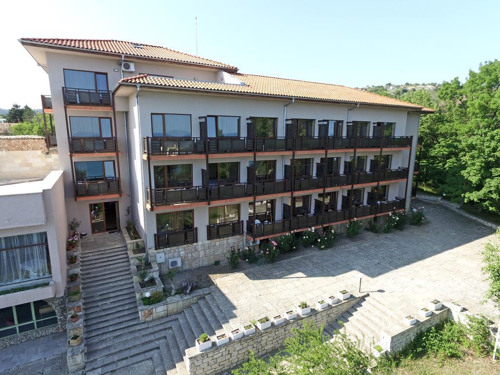 Bisser Hotel - Free Parking - Free Pool Access Balchik Luaran gambar